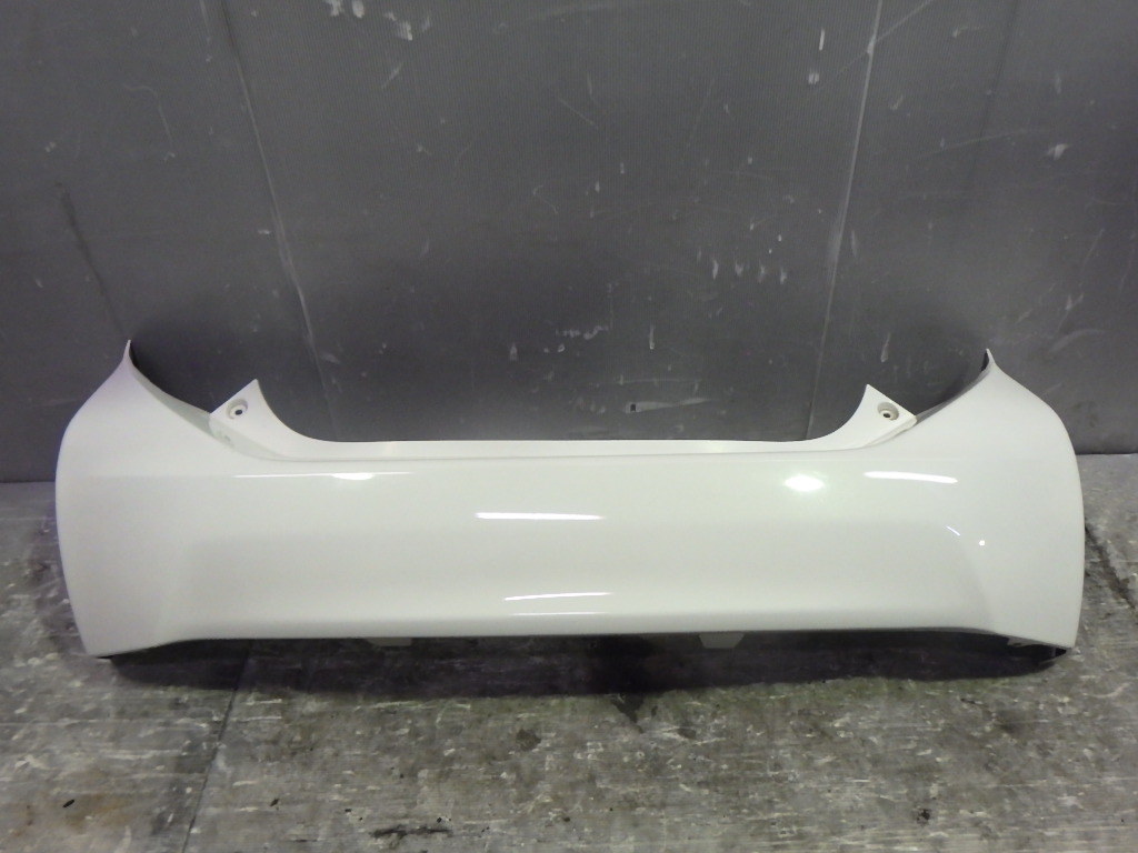 売り切り DAA-NHP10 アクア 082 リアバンパー 05-12-18-510 B2-P3 スリーアール長野