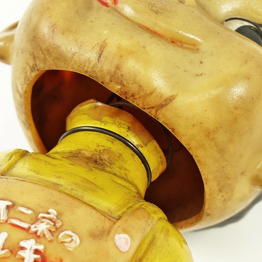 昭和レトロ首振りペコちゃん・店頭用ソフビ⁄約31センチ⁄台座付