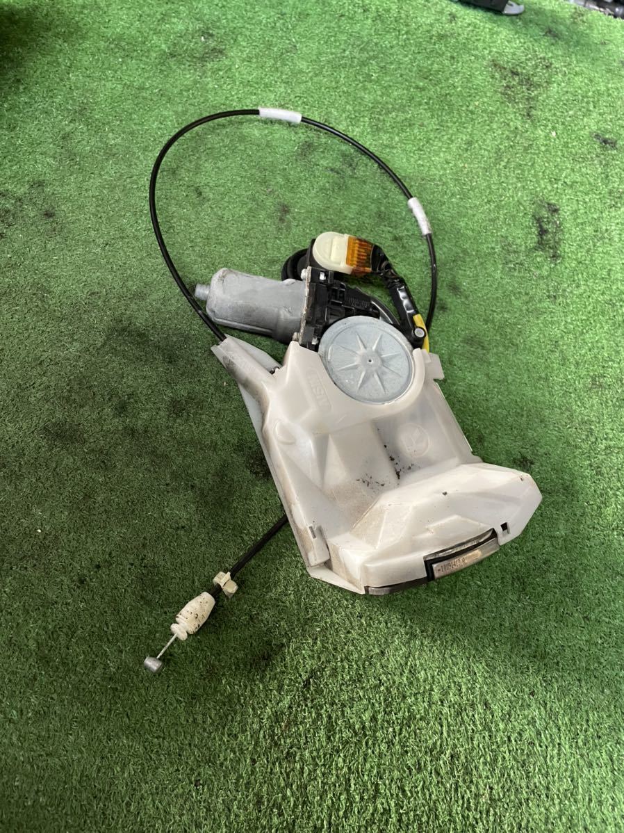⑤ トヨタ ANH20W 25 ヴェルファイア アルファード 右 スライドドア イージークローザー モーター 412310-10080 M-210 アルファード ヴェルファイア ANH20W ⁄ 25系 ホイール