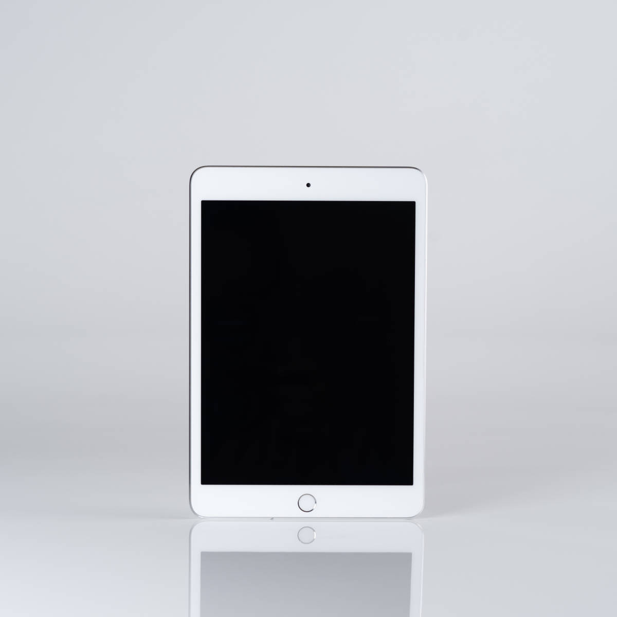 Apple ipad mini 3 16GB SIMフリー シルバー MGNV2J/A WiFiモデル