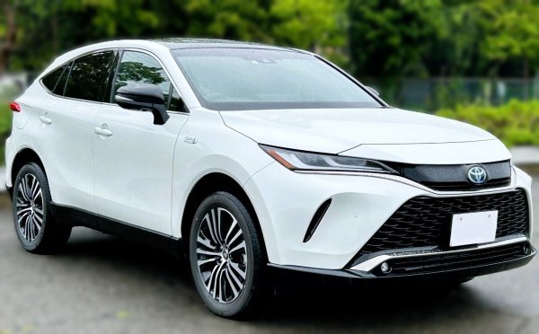 新品】トヨタ ハリアー 80/85 PHEV フロント ロア グリル (カメラ穴