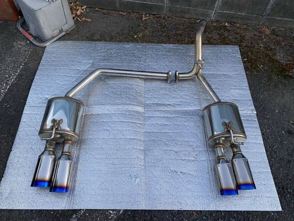限定値下げ30プリウスPHV ZVW30 ガナドール左右出しマフラー 4本出し