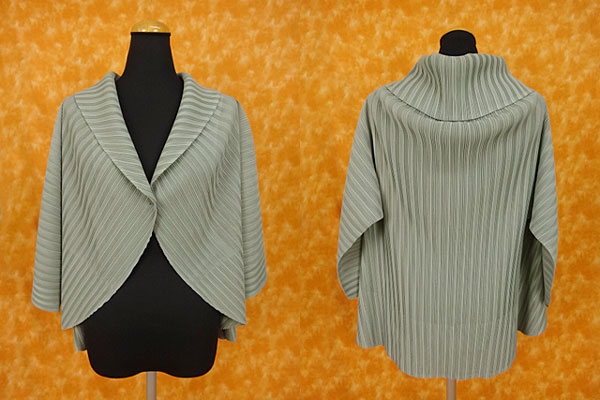 ★070576【プリーツプリーズ】美品★ボレロ風カーディガン★緑系