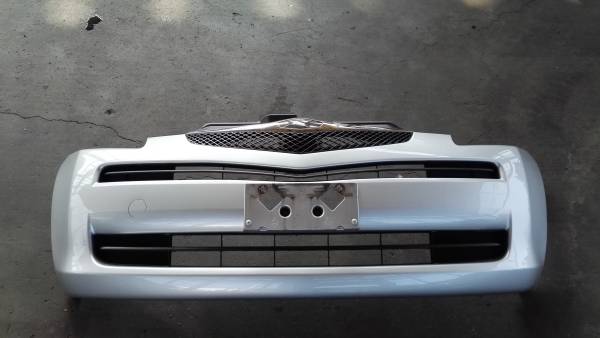 ラクティス　NCP100　フロントバンパー(1E7)