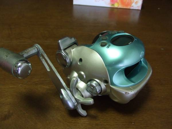 RYOBI Adventure 電動 VS700AT 本体 リョービ アドベンチャー 電動 VS700AT 【公式通販】