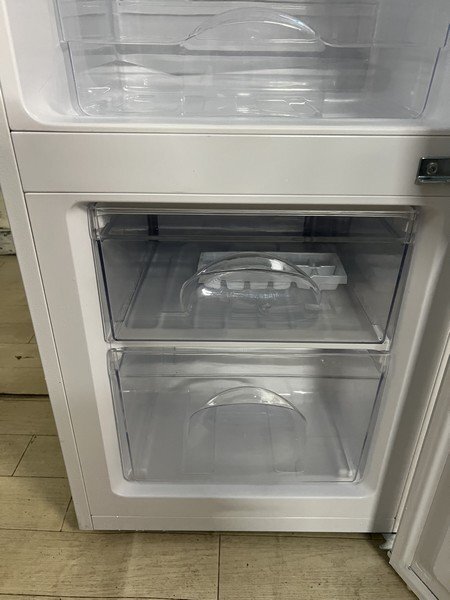 綺麗【NITORI/ニトリ 2ドア冷蔵庫 NTR-106 Nグラシア WH 106L 21年購入