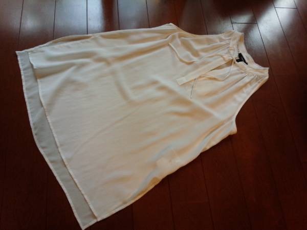 今季新品♪セオリーシルク素材ノースリーブチュニックブラウス白