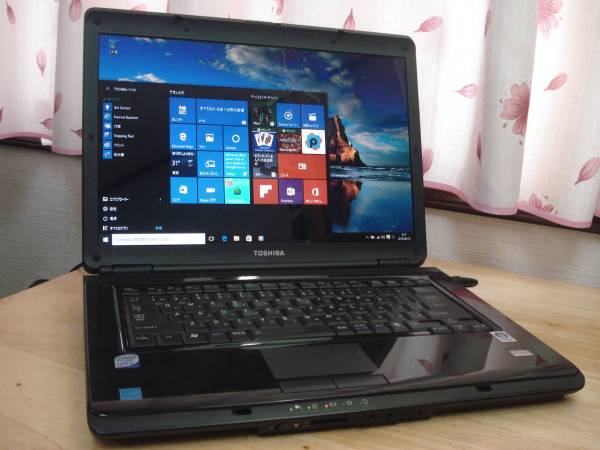 ☆東芝 dynabook PX/63G/無線LAN/Windows10/Office2013☆