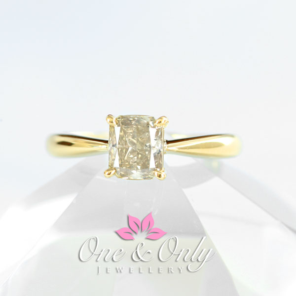 《1円》1.018ct/SI2 プリンセスカットダイヤK18リング/鑑定付_5