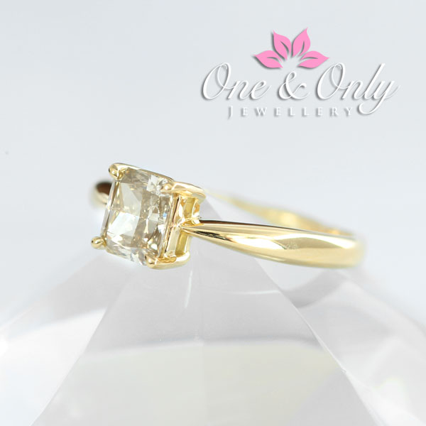 《1円》1.018ct/SI2 プリンセスカットダイヤK18リング/鑑定付_6