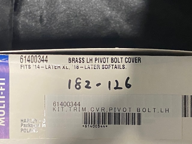 ハーレーダビッドソン純正　ブラスコレクション　スイングアーム・ピボットボルトカバー_4