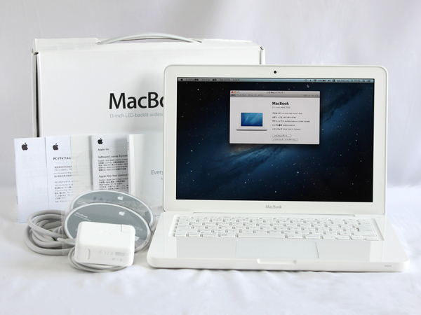 Apple MacBook 13-inch MC516J/A 2.4GHz 4GB 320GB BTO Mid 2010