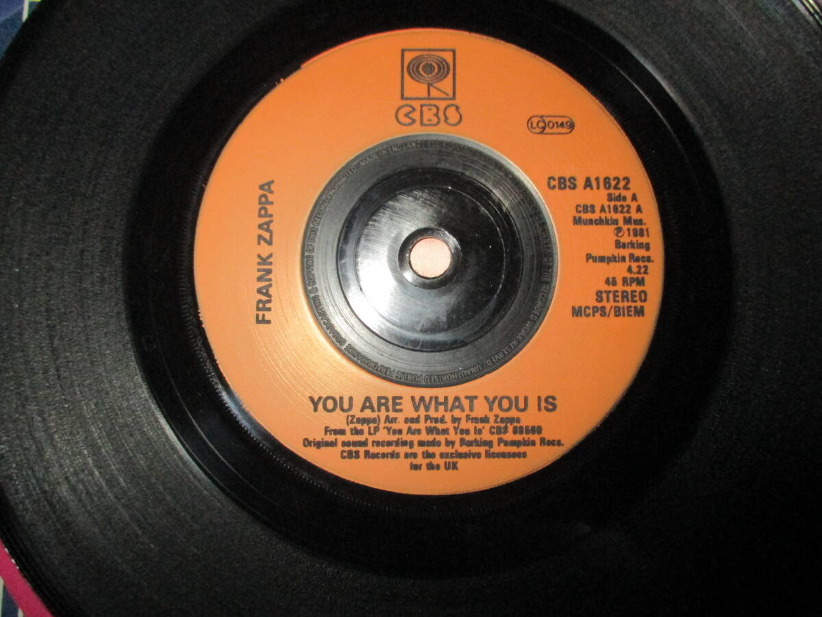 EP　フランク・ザッパ　FRANK ZAPPA　you are what you is/harder than your husband　UK盤_3