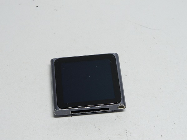 ○安心保証○良品中古○iPOD nano 第6世代 16GB シルバー○ 特記事項