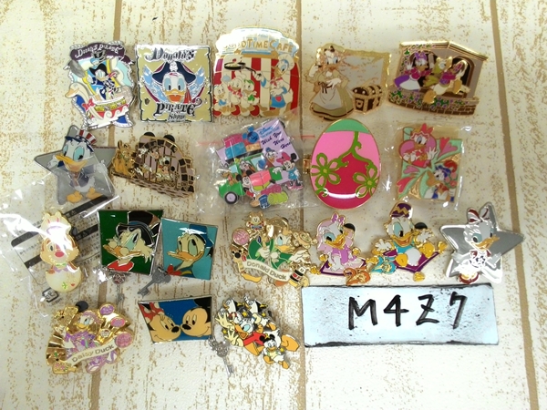 スクルージ&ドナルド他　ピンズ 20個 グッドタイムカフェ等 M4Z7