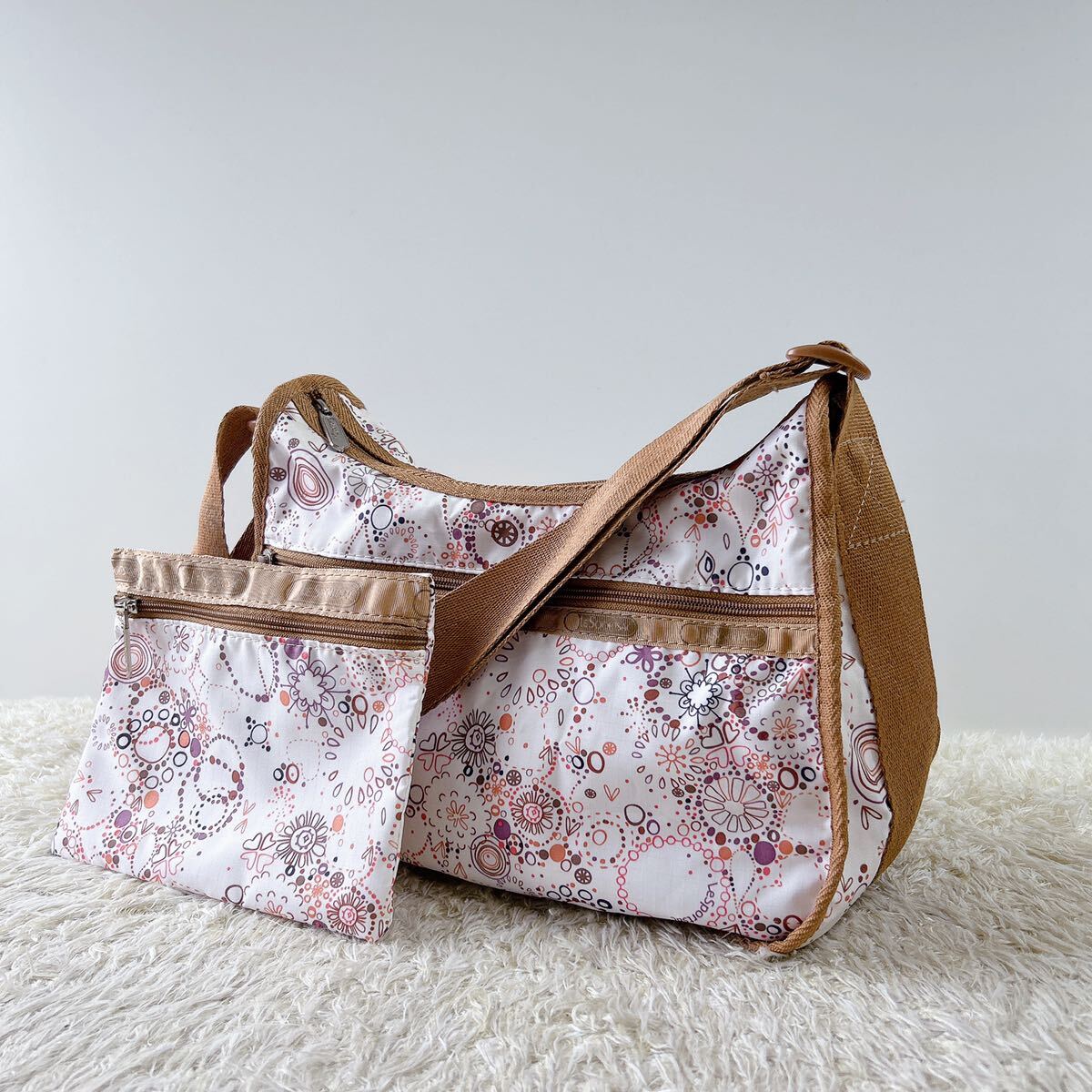 LeSportsac/レスポートサック ポーチ付きバック 斜めがけバッグ 