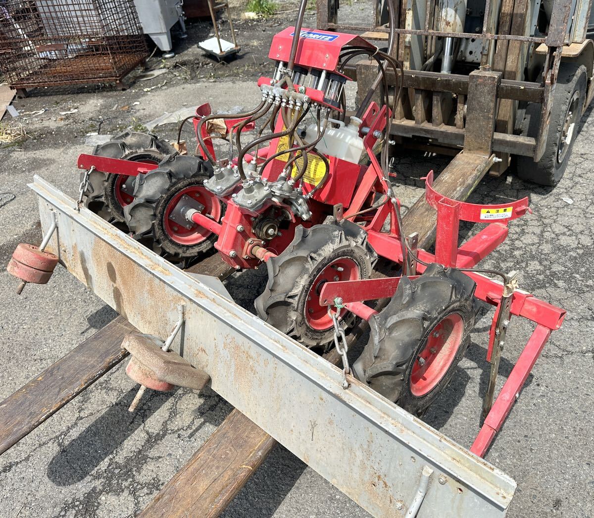 KIORITZ 共立 土壌消毒機 MF60 農機具 トラクター 作業機 6連 アタッチメント 薬剤 散布 25馬力(パーツ)｜売買された ...