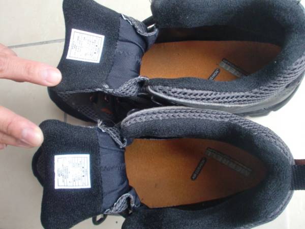 美品 メレル モアブ ミッド ベルーガ（ダークグレー）27.5㎝