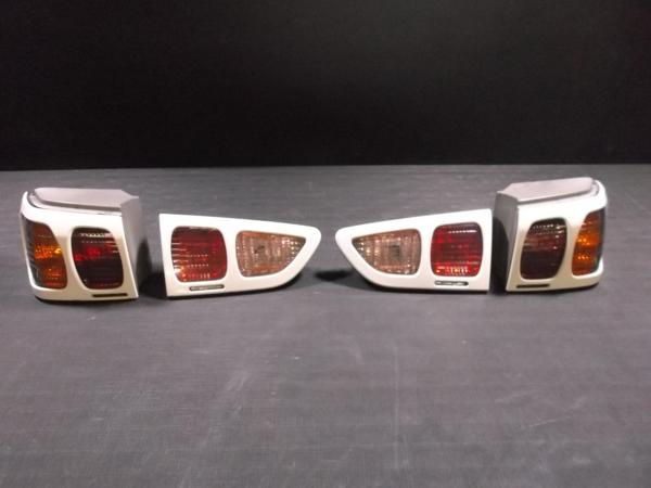 ☆ダイハツ マックス テールレンズ カバー付左右4点 L950パール