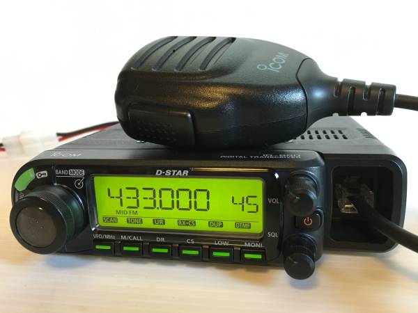 ICOM ID-52 デジタル D-STAR VHF⁄UHF アイコム D-Star ID-50 &gt