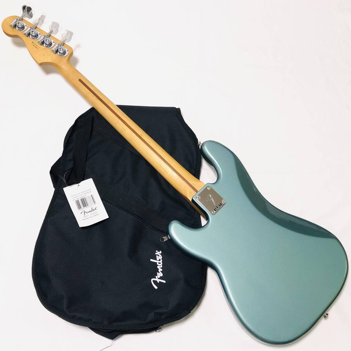 Fender Precision Bass Player series MADE IN MEXICO フェンダー