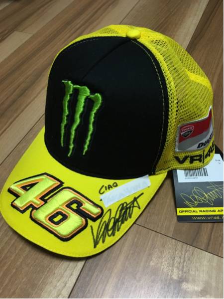 レア物!バレンティーノ ロッシ直筆サイン入りキャップ新品未使用