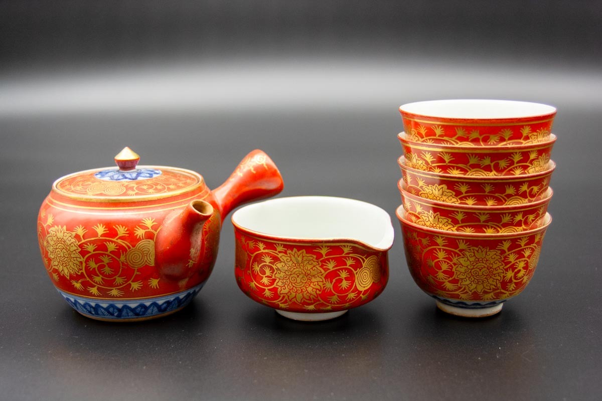 福】286 九谷焼 赤絵金襴手蓮霊芝唐草文 金彩赤絵 横手急須 茶注