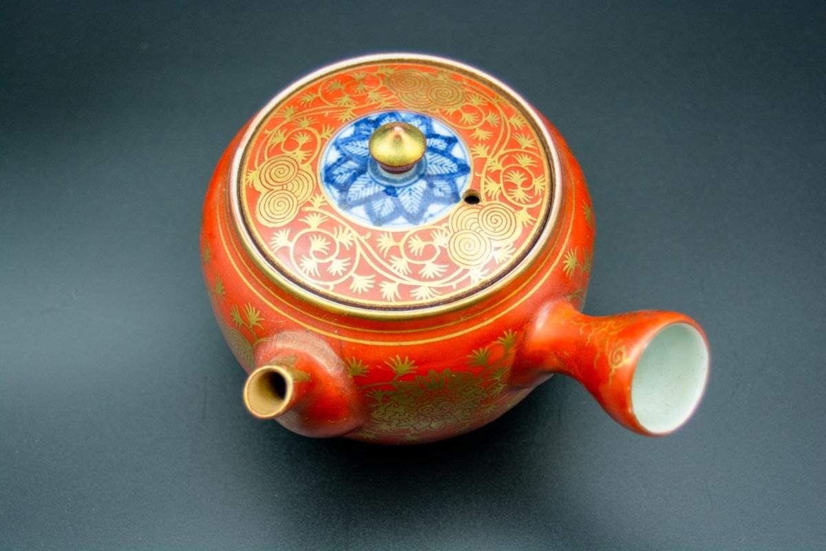 福】286 九谷焼 赤絵金襴手蓮霊芝唐草文 金彩赤絵 横手急須 茶注
