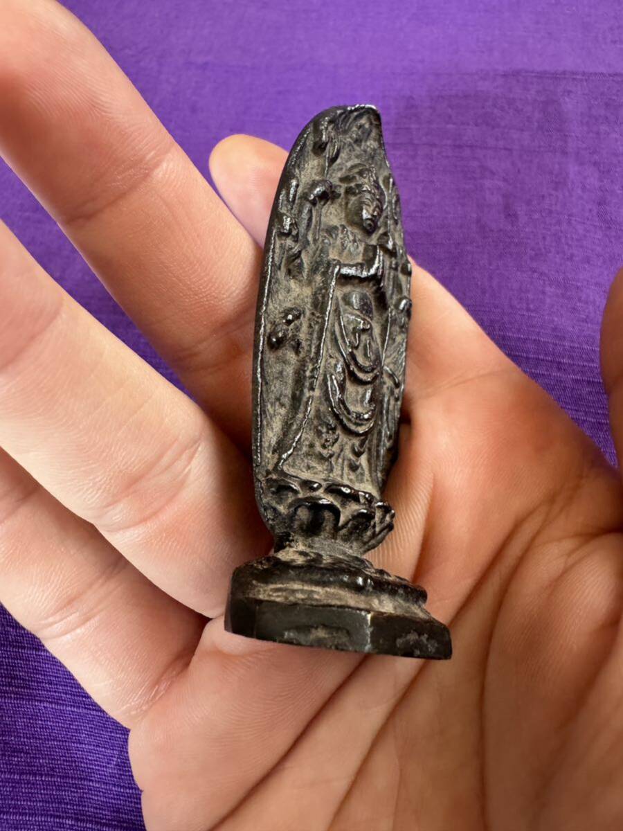 千手観音菩薩像 時代物 古銅 鎧仏 兜仏 念持仏 甲冑仏（仏像仏教美術古