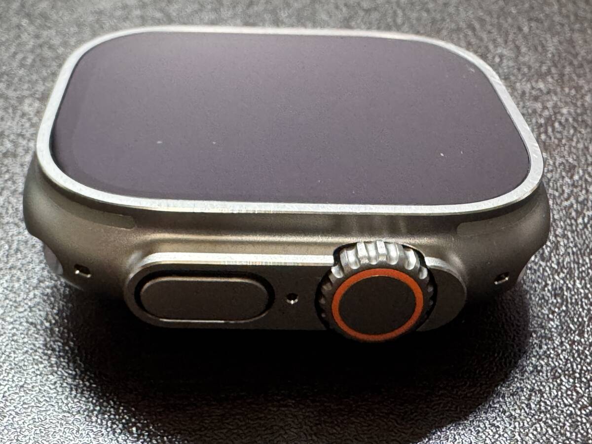 美品 Apple Watch Ultra 2 GPS + Cellularモデル 49mmチタニウムケース バッテリー最大容量100％ ブルー/ブラックトレイルループ MRF63J/A_7
