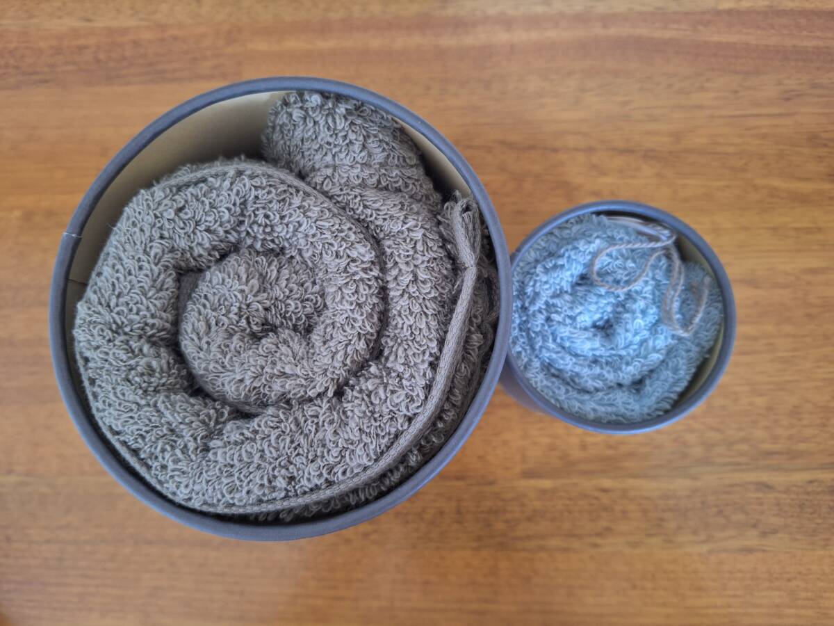 【新品】　育てるタオル feel　フェイスタオル(モス) & プチフェイスタオル(フォーグブルー) 2枚セット_1