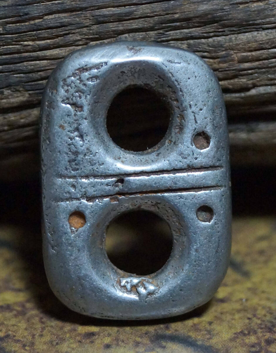 寂】オールドチベット仏教トクチャ 天鉄製 八文字環 スペーサー飾り