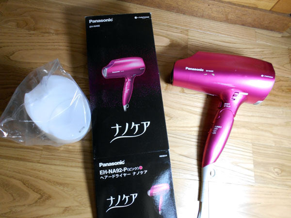 Panasonic ヘアドライヤー ピンク　未使用　保管 Panasonic ヘアドライヤー ピンク 未使用 保管 通販 panasonic