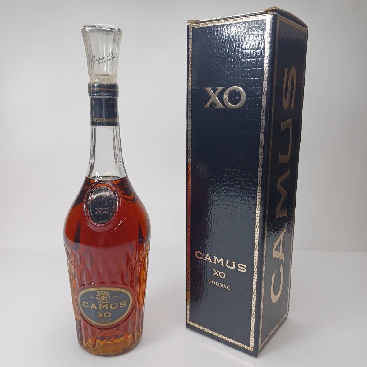 XO カミュ ロングネック 700ml CAMUS ブランデー 古酒 未開栓 