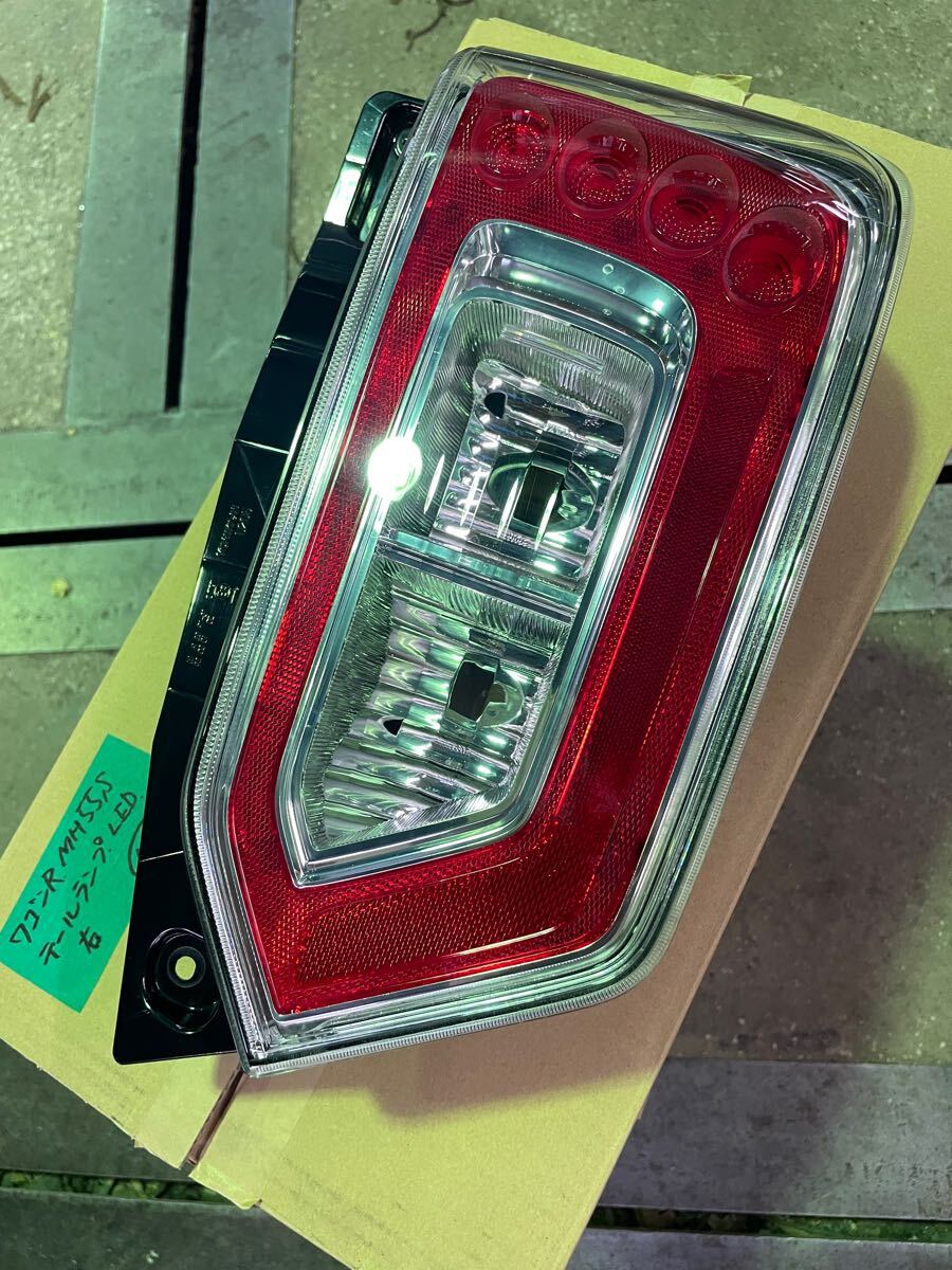 ワゴンR MH55S テールランプ LED 右 中古 ICHIKOH D205 品番35650