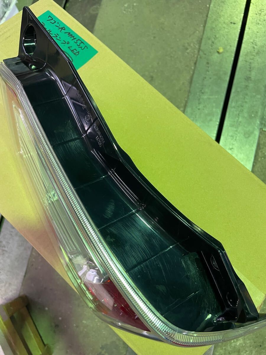 ワゴンR MH55S テールランプ LED 右 中古 ICHIKOH D205 品番35650