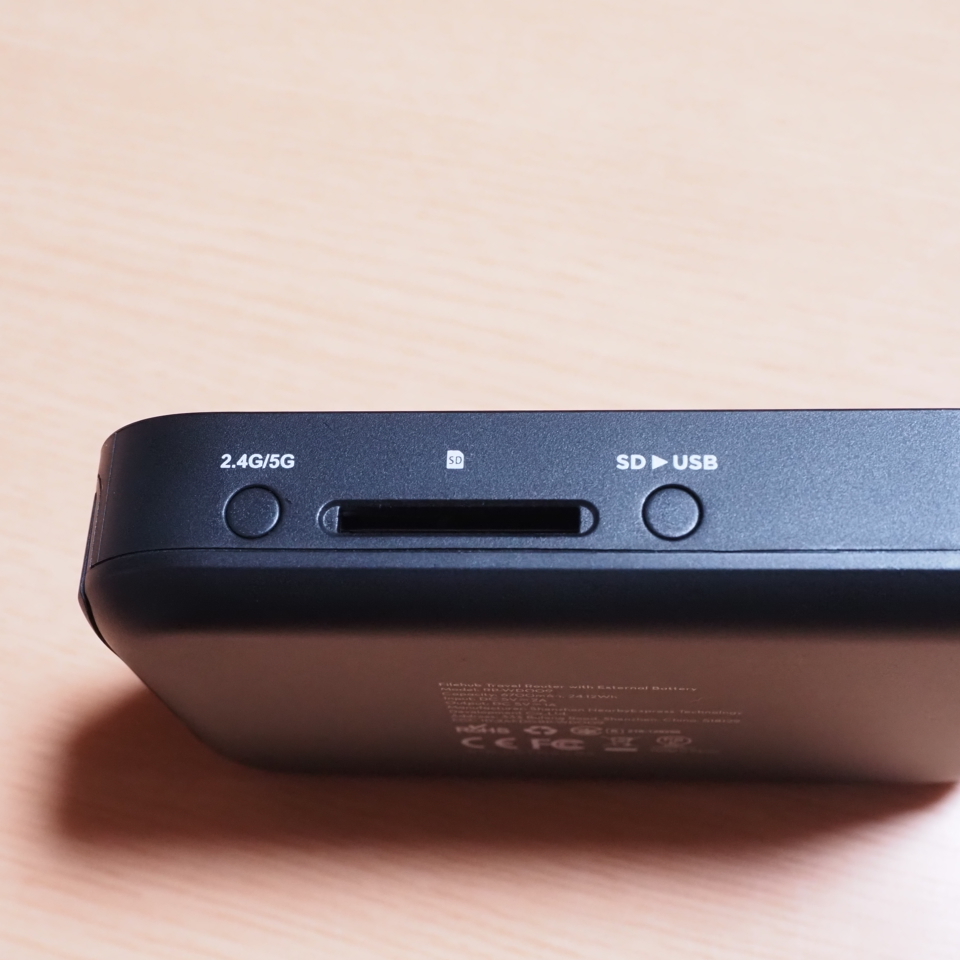 RAVPOWER FileHub RP-WD009 多機能型ワイヤレスカードリーダー_3