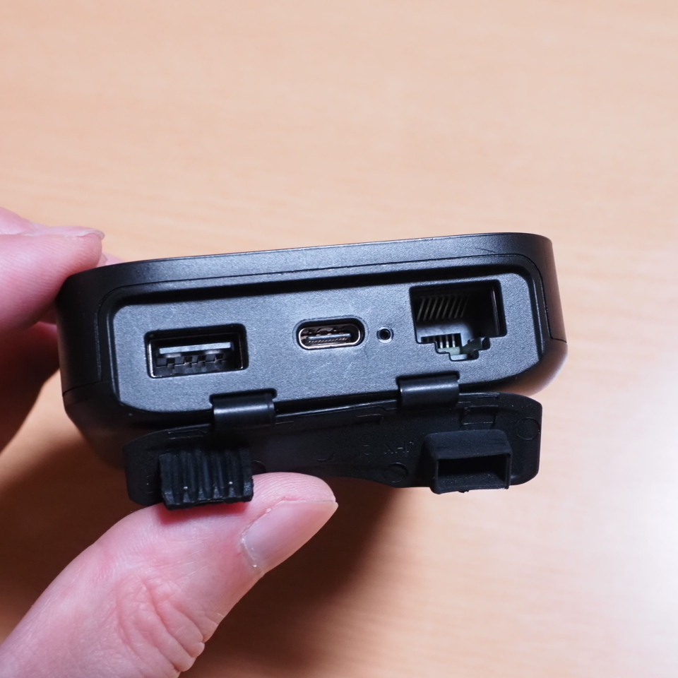 RAVPOWER FileHub RP-WD009 多機能型ワイヤレスカードリーダー_5