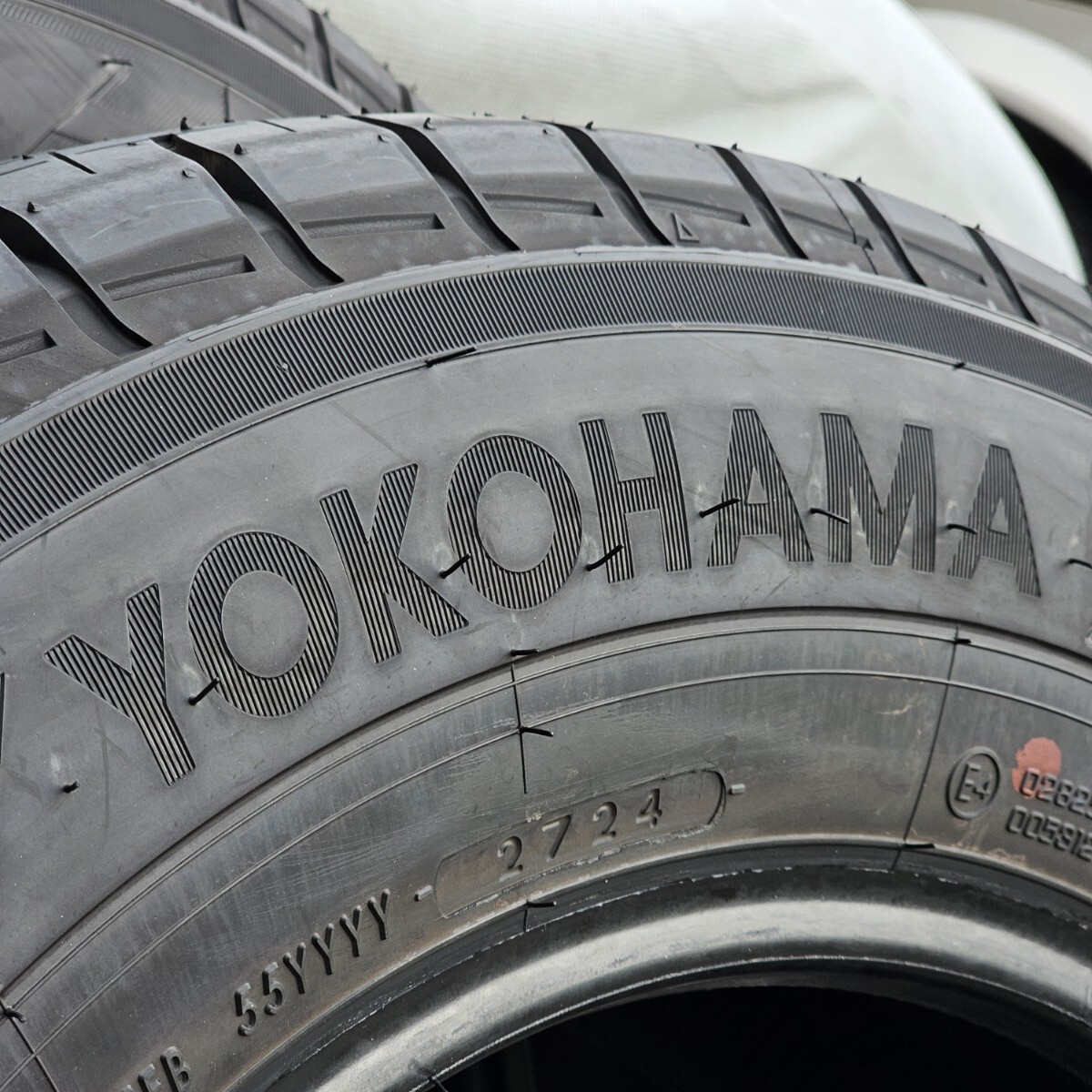 新車外し 岐阜県発 直接手渡し可能 バリ山！ 日産 キャラバン 純正 4本セット ヨコハマ ブルーアース バン 195/80R15 LT ハイエース にも♪ 日産 キャラバン NV350キャラバン(岐阜県)の中古車を探すカーセンサー 「DISASTER 日産キャラバンの可能性は無限だ！ NV350キャラバンに特別仕様車が登場｜エクステリア