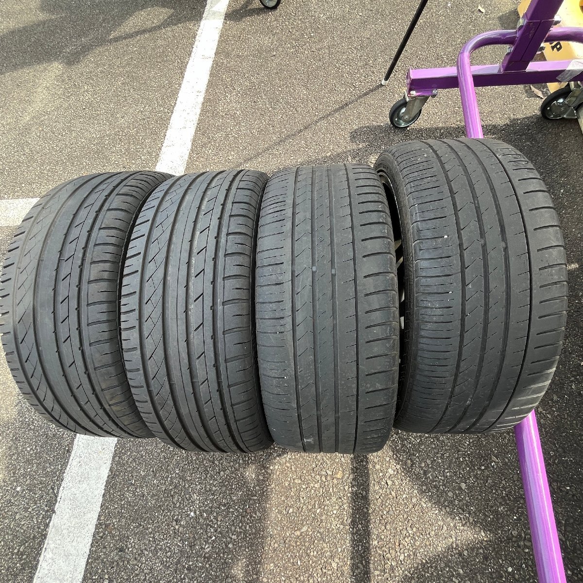 中古品 ロクサーニ マルチフォルケッタ 19インチ 7.5J +48 5H114.3 タイヤ付き 225/35R19 クラウン ロクサーニ マルチフォルケッタ 19インチ 19×7.5J+48 114.3-5H ラジアル