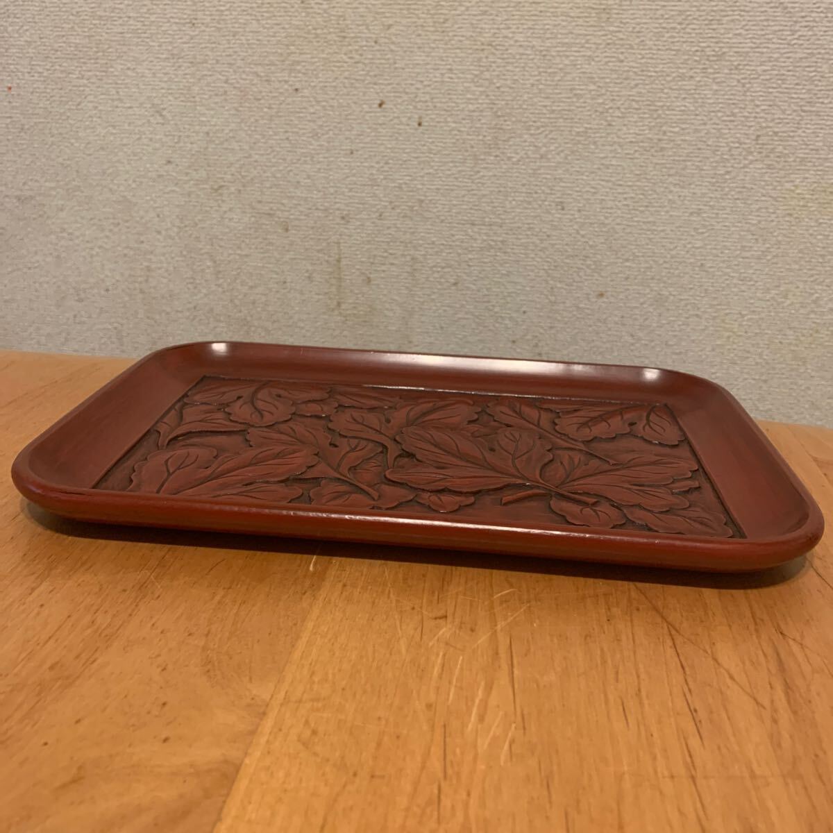 鎌倉彫 お盆 四方盆 木製 漆器 箱あり(盆)｜売買されたオークション