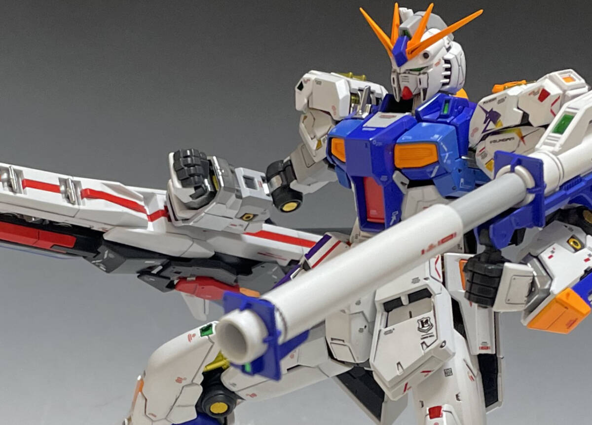 RG　ｆｆνガンダム　１／１４４　ＲＸー93　ららぽーと福岡ガンダムベースサイドエフ福岡限定　塗装済み完成品_3