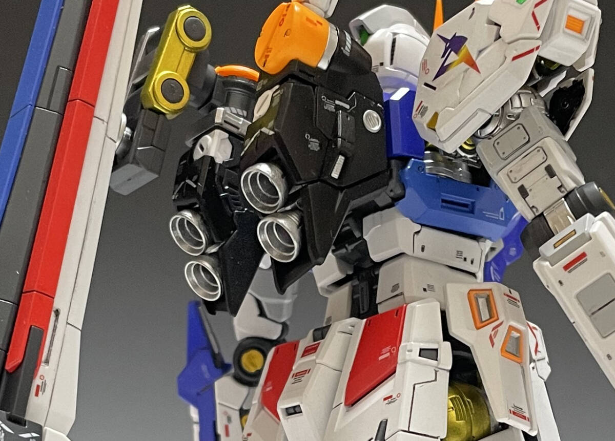 RG　ｆｆνガンダム　１／１４４　ＲＸー93　ららぽーと福岡ガンダムベースサイドエフ福岡限定　塗装済み完成品_4