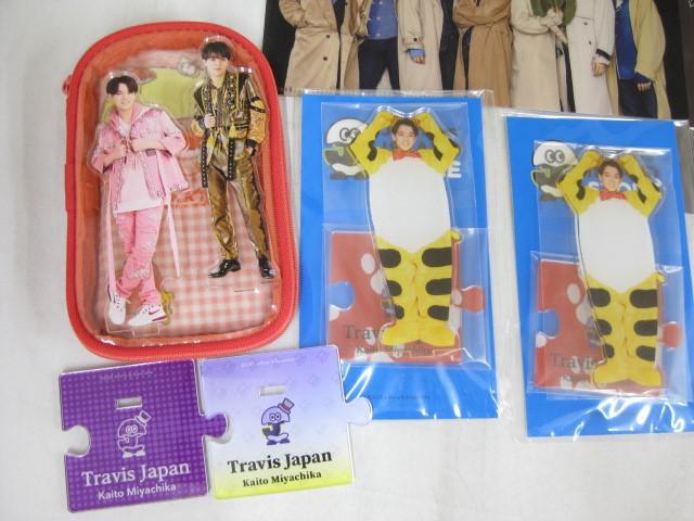 中古品 同梱可】 Travis Japan 宮近海斗 アクスタ フォトハンガー T