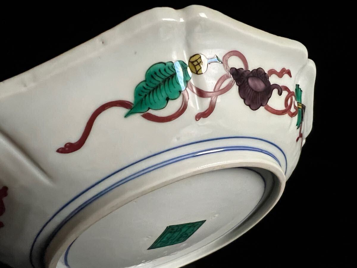 ◇鸛◇ 図録掲載同手品 九谷焼 初代 徳田八十吉 楼閣山水図輪花皿 31cm