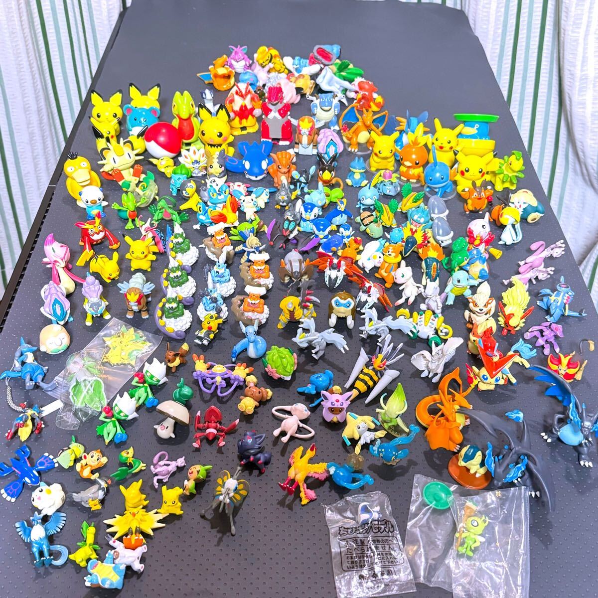 約170個＋おまけ 大量 ポケモン モンコレ 指人形 ガチャ キーホルダー