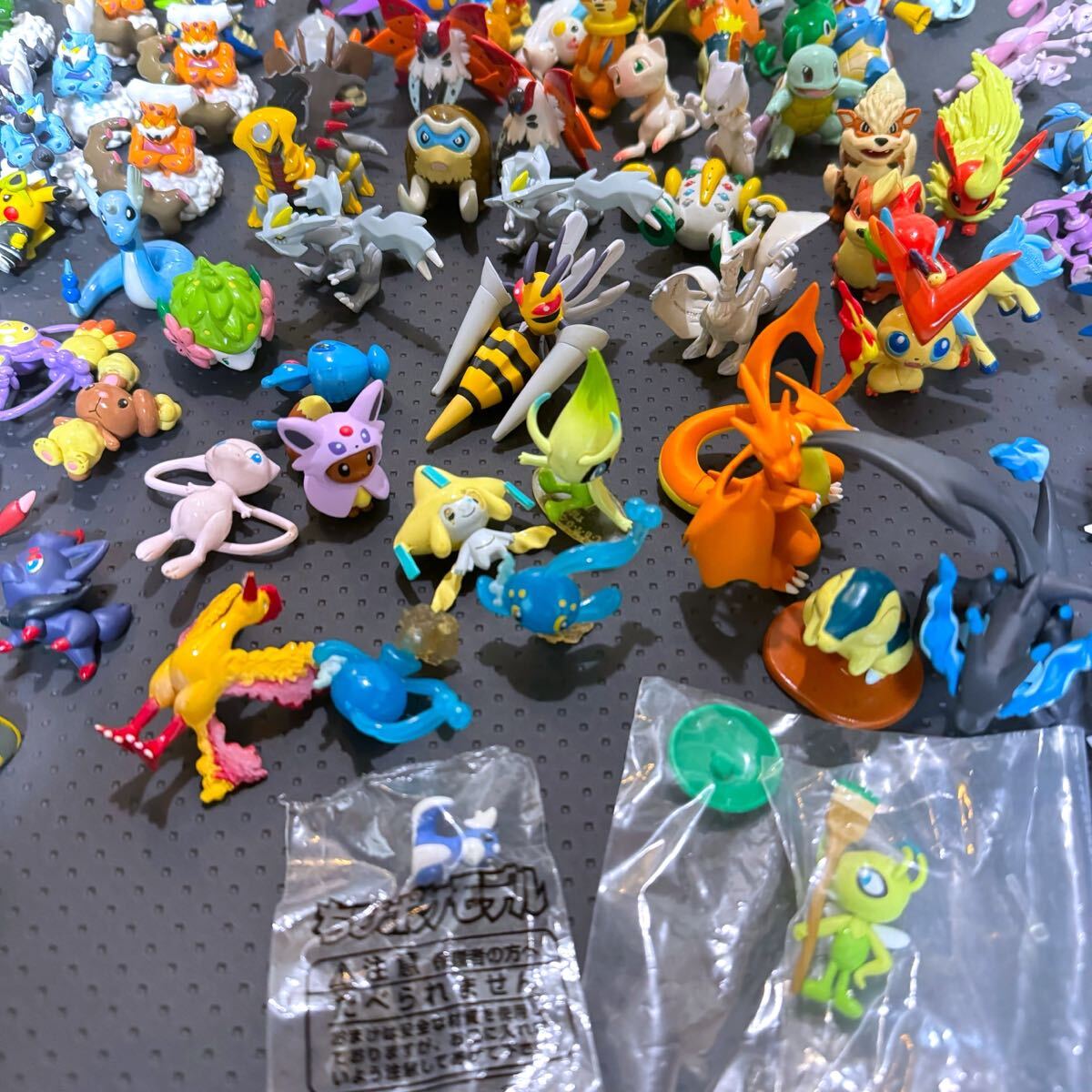 約170個＋おまけ 大量 ポケモン モンコレ 指人形 ガチャ キーホルダー