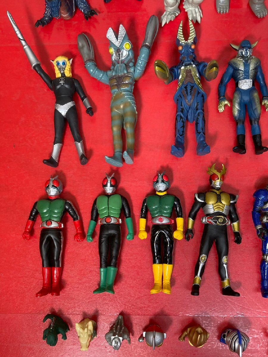 ウルトラマン 仮面ライダー 怪獣 星人 怪人 ソフビ 指人形 フィギュア