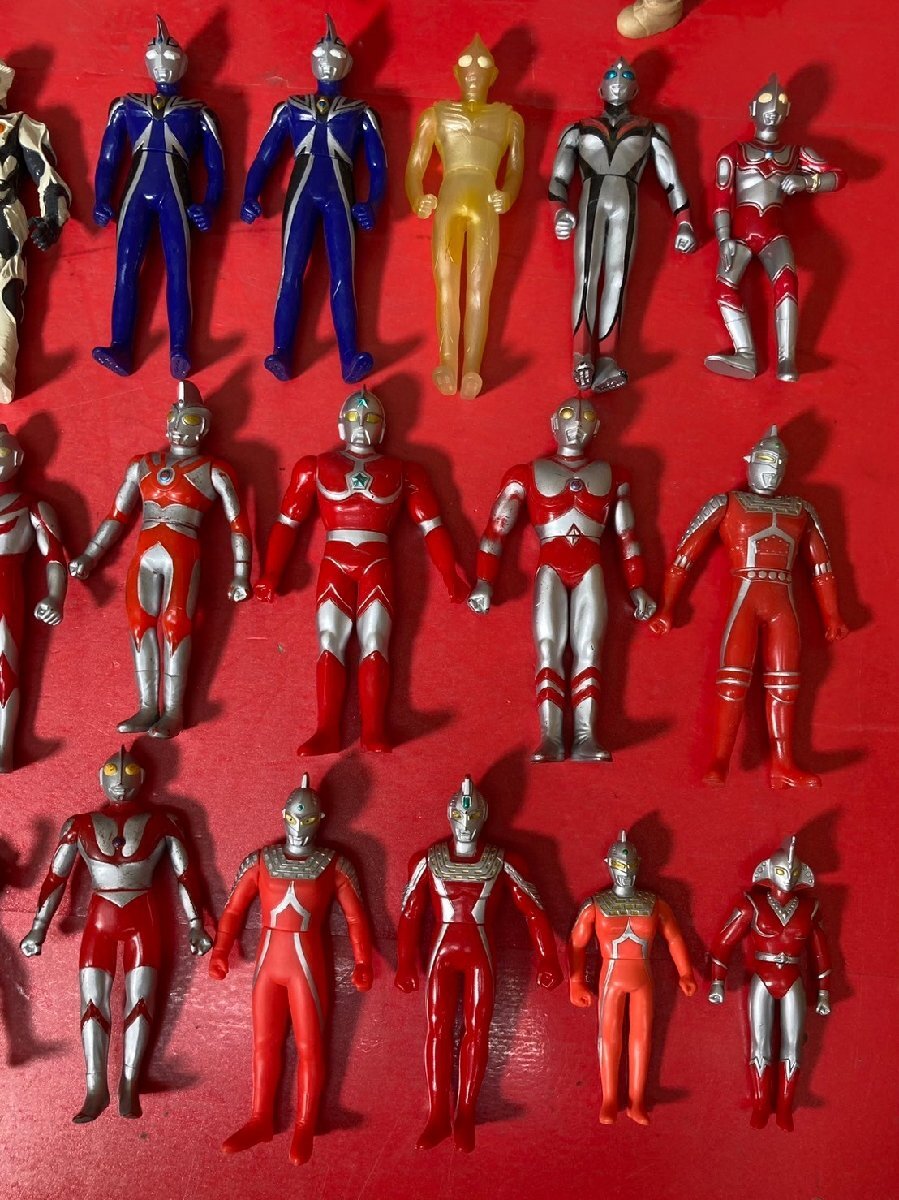 ウルトラマン 仮面ライダー 怪獣 星人 怪人 ソフビ 指人形 フィギュア