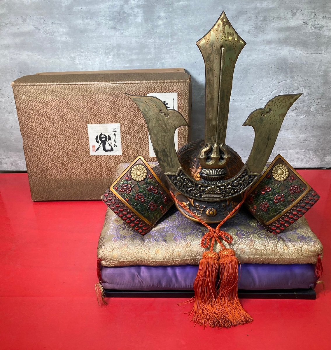 大楠公之出世兜 万右工門作 金属製 兜 五月人形 兜飾り 美術品 美術